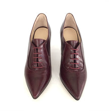 Pointy Lace-Up