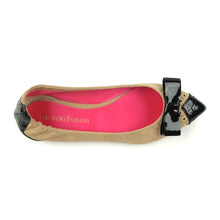 Camel / Black Pointy Flat