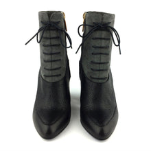Lace-Up Ankle Boots Black / Grey